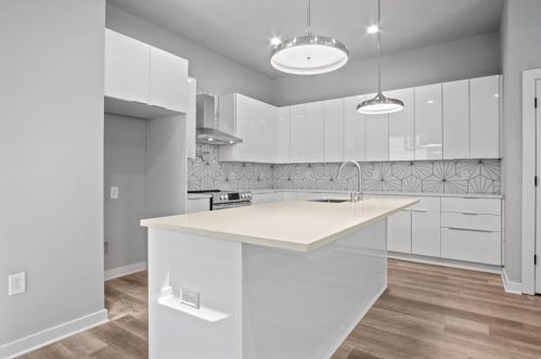 567 Middle St, Atlanta GA 30310 exterior