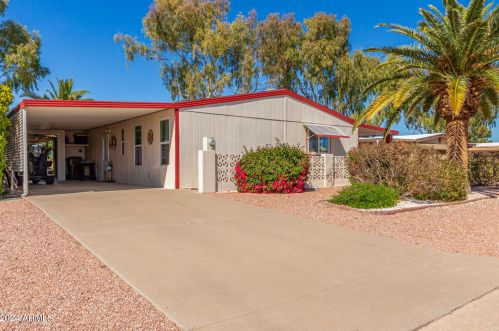 8936 Lakeview Dr, Chandler AZ 85248-6917 exterior