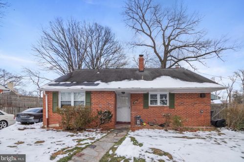 7227 16 Ave, Silver Spring MD 20912-7045 exterior