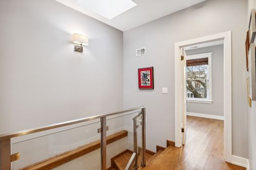 2037 Sawyer Ave, Chicago IL 60647-2703 exterior