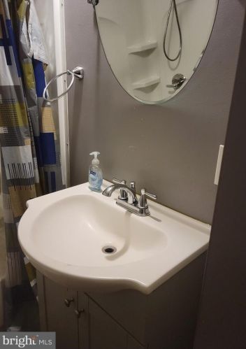 4559 18 St, Philadelphia PA 19140-3548 exterior