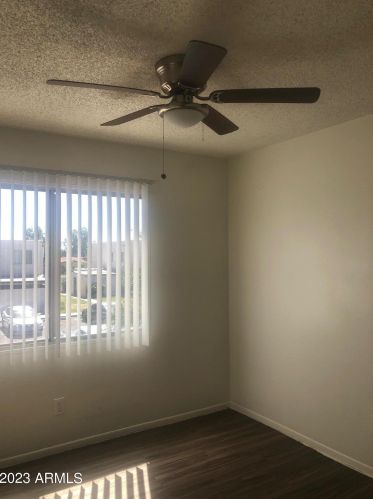 5256 42nd Ln, Phoenix AZ  85019-2403 exterior