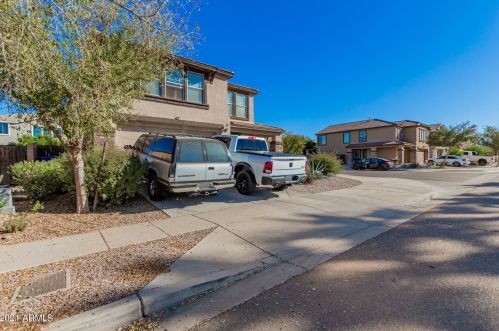 7215 41st Ln, Phoenix AZ  85041-3506 exterior