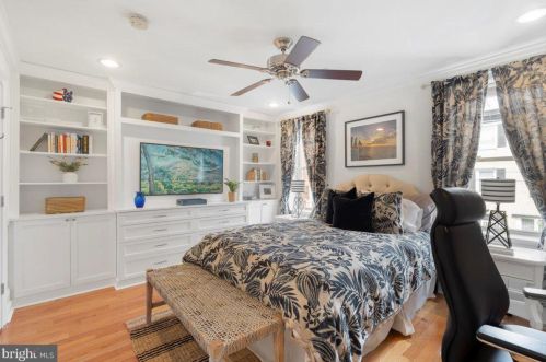 756 24 St, Philadelphia PA 19130-1953 exterior