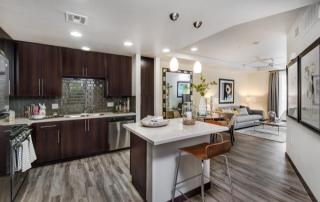 7111 Santa Monica Blvd, Los Angeles CA  90046-5801 exterior