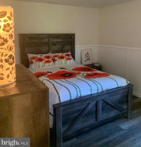 410 Chippewa Trl, Browns Mills NJ exterior