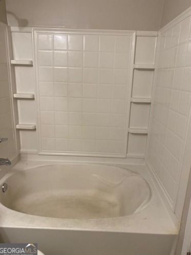 5626 Strathmoor Manor Cir, Lithonia GA  30058-2633 exterior