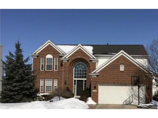 17931 Crystal River Dr, Macomb Township, MI 48042-2386