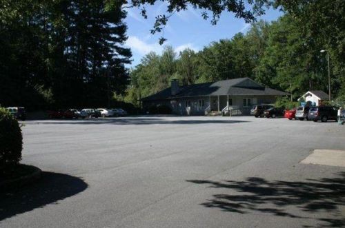 1768 Morris Landers Dr, Atlanta GA  30345-4102 exterior