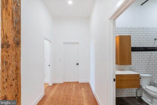 2218 Emerald St, Philadelphia PA 19134-2505 exterior