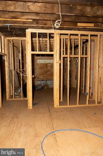 2028 29 St, Philadelphia PA 19132-3022 exterior