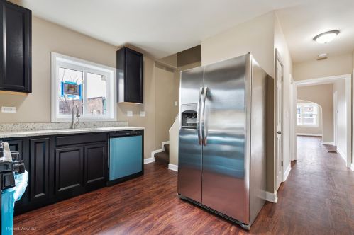 47 21 Ave, Broadview IL 60153-1236 exterior