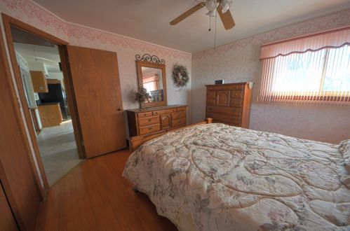 4823 24 St, Milwaukee WI 53204-2506 exterior