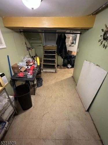 322 Vermont Ave, Irvington NJ 07111-2563 exterior