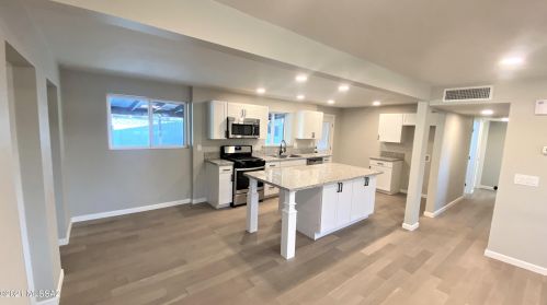 5754 18th St, Tucson AZ  85711-5106 exterior