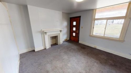 615 Climax St, Pittsburgh PA  15210-1532 exterior