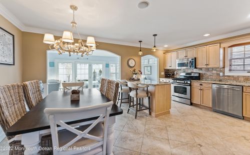 841 Main Ave, Point Pleasant Beach NJ  08742-5355 exterior