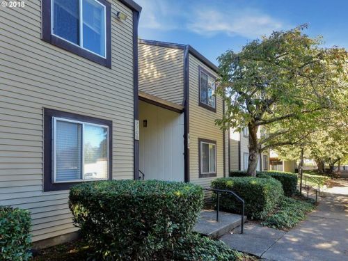 2706 138th Ave, Portland OR  97236-2875 exterior