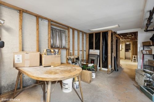 4103 Oakley Ave, Chicago IL 60609-2222 exterior