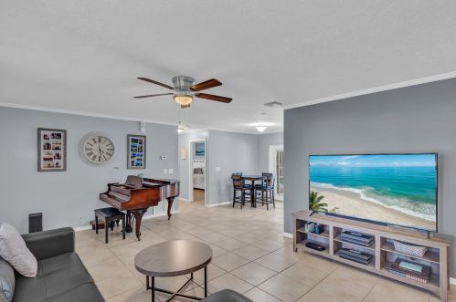 6505 Pensacola Rd, Fort Pierce FL  34951-1500 exterior