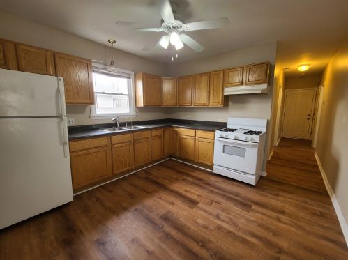 12040 State St, Chicago IL 60628-6643 exterior