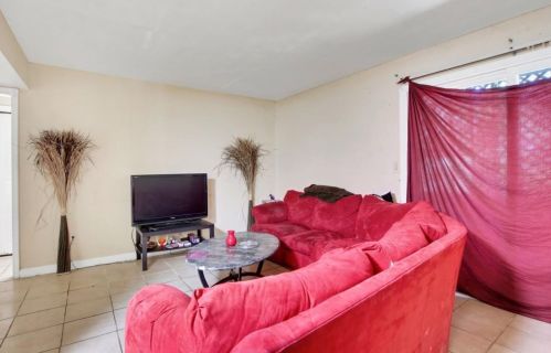 5935 Sutcliff Sq, Lithonia, GA 30058-4782