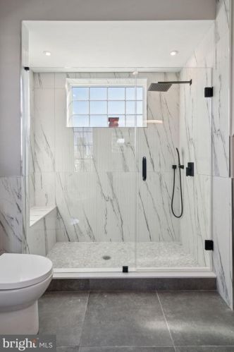 2200 Kater St, Philadelphia PA 19146-1139 exterior