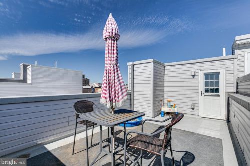 617 Emily St, Philadelphia PA 19148-2529 exterior