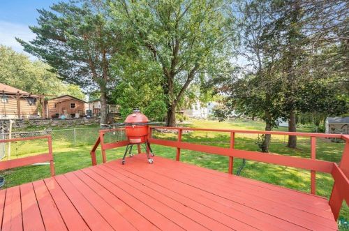 2526 Morris Thomas Rd, Duluth MN 55811-3264 exterior