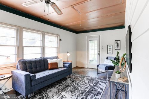 2325 Raleigh Dr, Lancaster PA 17601-2980 exterior