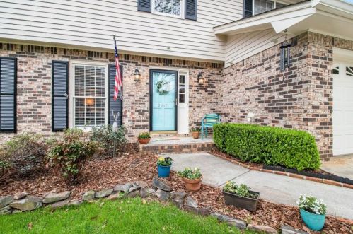 2967 Windfield Cir, Tucker, GA 30084-6715