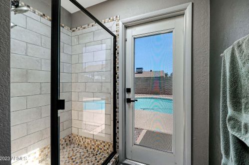 18811 12th Ave, Phoenix AZ  85027-5514 exterior