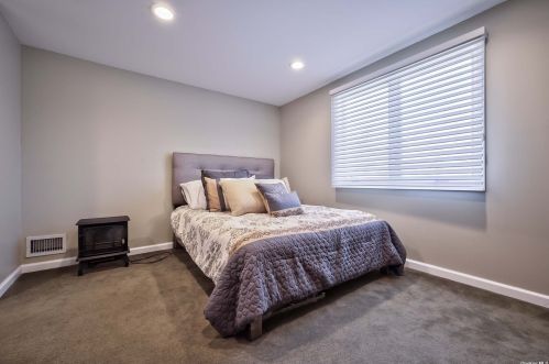 4 Inwood Pl, Huntington Station NY 11747-1519 exterior