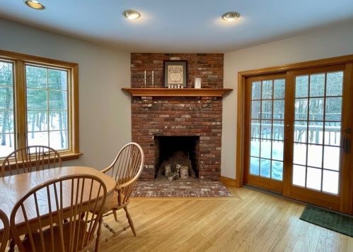 770 Boxford St, North Andover MA 01845-3223 exterior