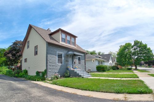 1609 9th Ave, Broadview, IL 60153-1952