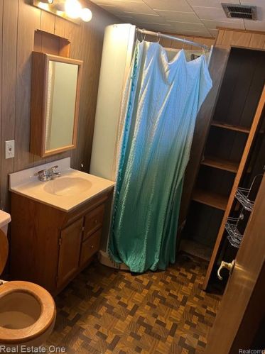 33380 Florence St, Garden City MI  48135-1094 exterior