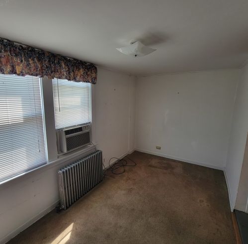 4427 Mason Ave, Chicago IL 60630-1912 exterior