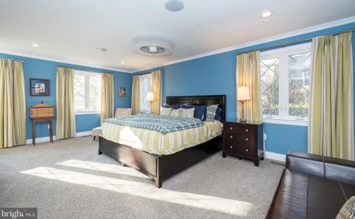 398 Lakeside Rd, Ardmore PA exterior