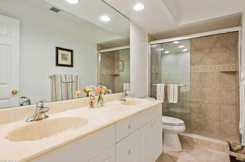 64 Cypress Vw Dr, Naples FL 34113-8009 exterior