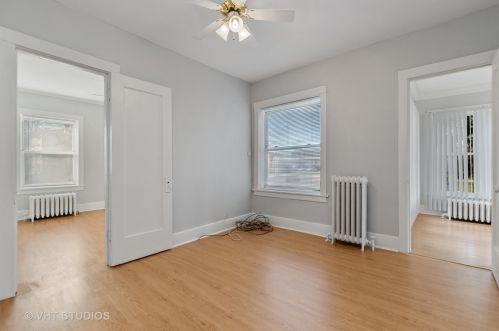 11019 Homewood Ave, Chicago IL 60643-3439 exterior