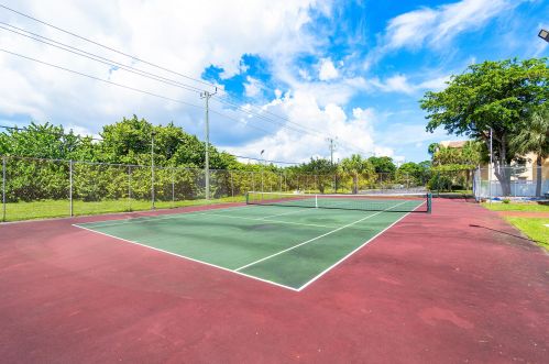 460 20th St, Boca Raton FL  33431-7916 exterior