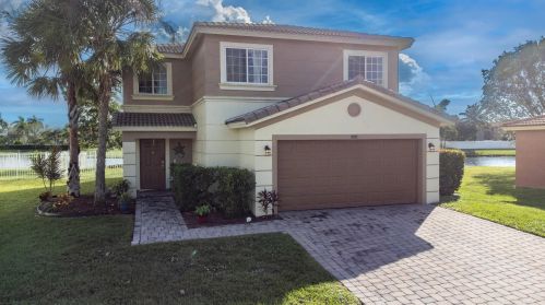 1992 Marblehead Way, Fort Pierce, FL 34953-4387