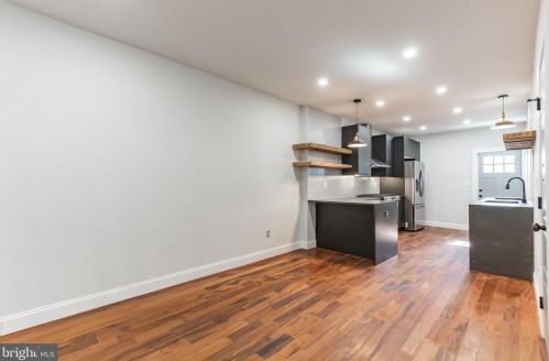 2431 Cedar St, Philadelphia PA 19134-4406 exterior