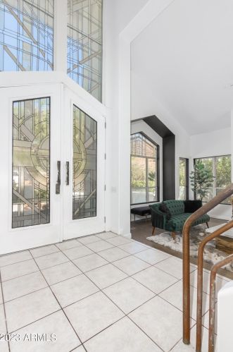 15254 12th St, Phoenix AZ  85022-3805 exterior