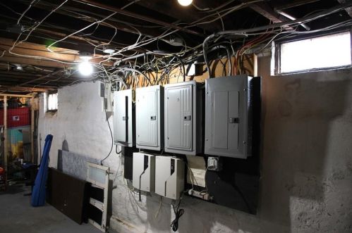 344 2nd Ave, Woonsocket RI 02895-4110 exterior