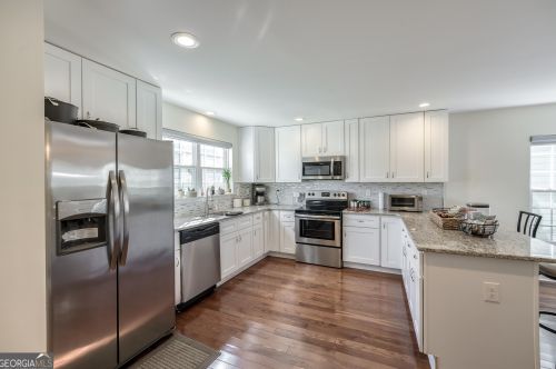 744 Garibaldi St, Atlanta GA  30310-2171 exterior