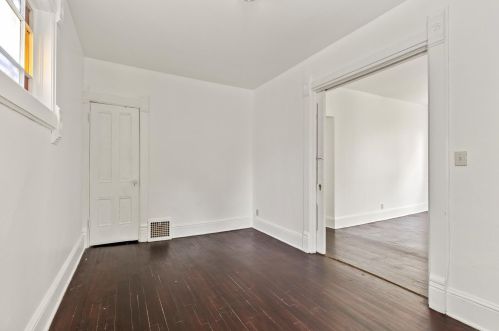 2358 Holton St, Milwaukee WI  53212-3356 exterior