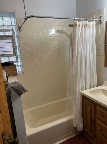 3746 Magnolia Ave, Chicago IL 60626-5305 exterior