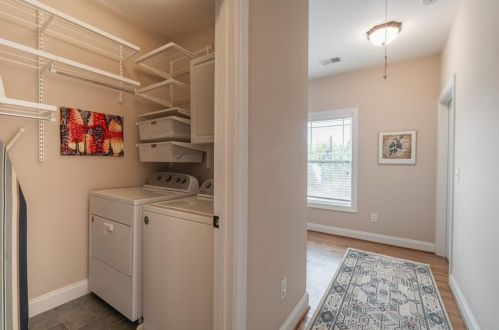 1110 Francis St, Atlanta GA 30318-5322 exterior