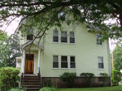 109 Jewett St, Newton, MA 02458-1543